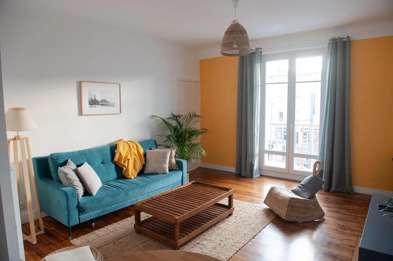 Appartement Spacieux Avec Balcon Et Parking Breszt